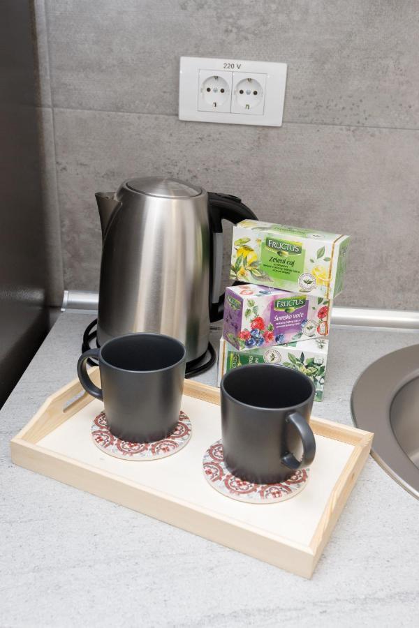Apartman Miluro 수보티차 외부 사진
